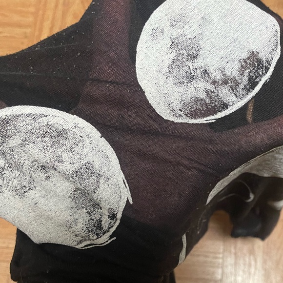 Mesh Moon phase top - Picture 2 of 5